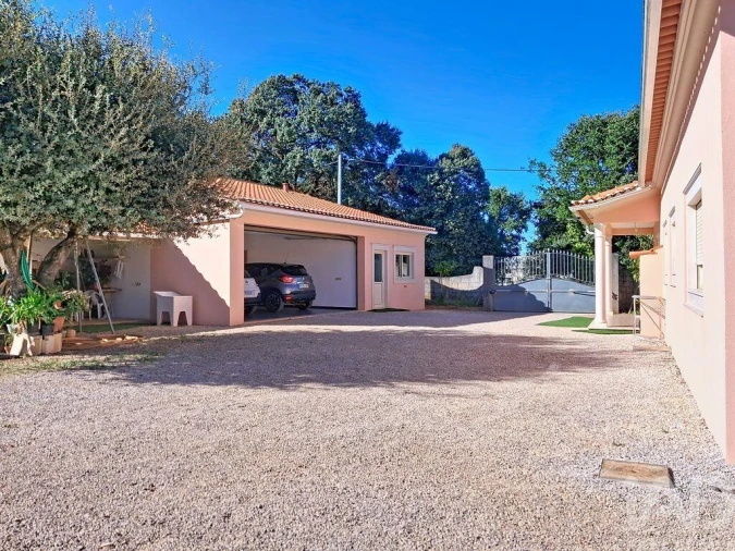 Moradia T3 para Venda em Fatima Foto 36