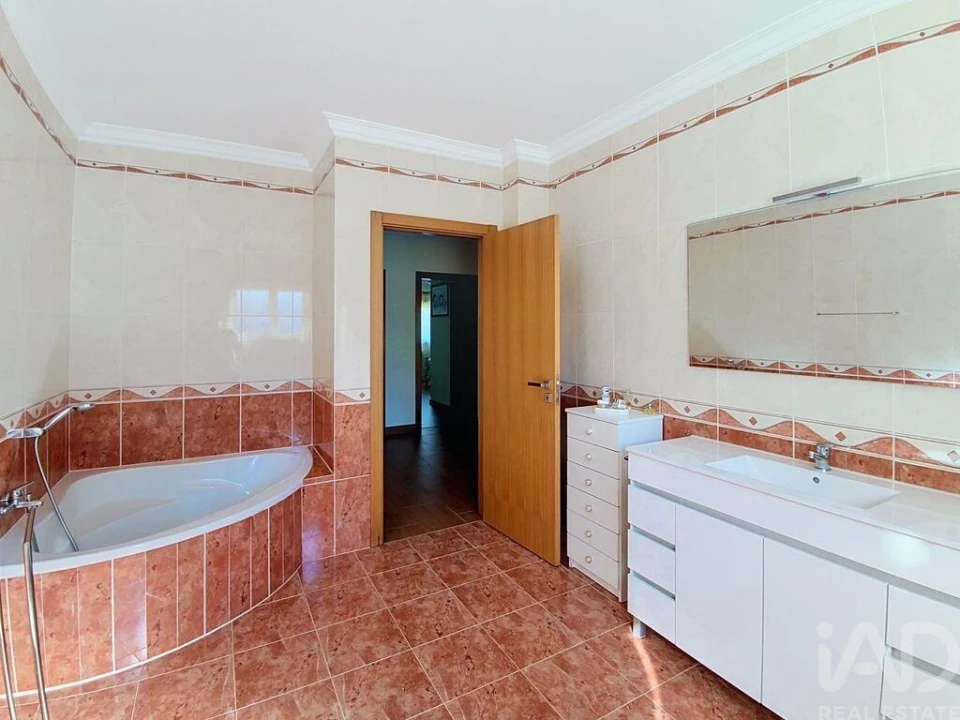 Moradia T3 para Venda em Fatima Foto 23