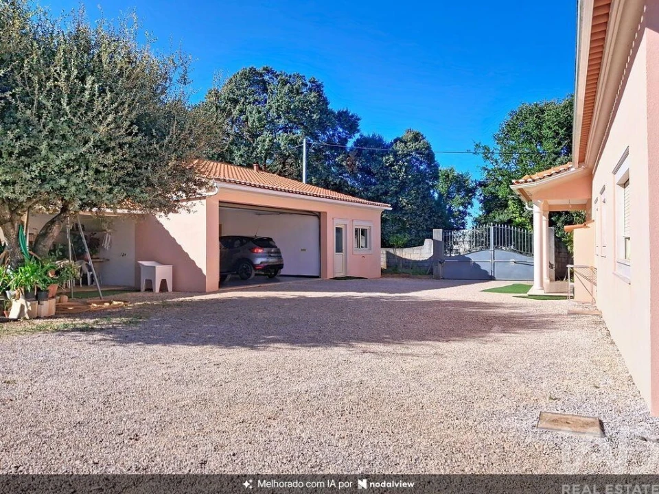 Moradia T3 para Venda em Fatima Foto 34