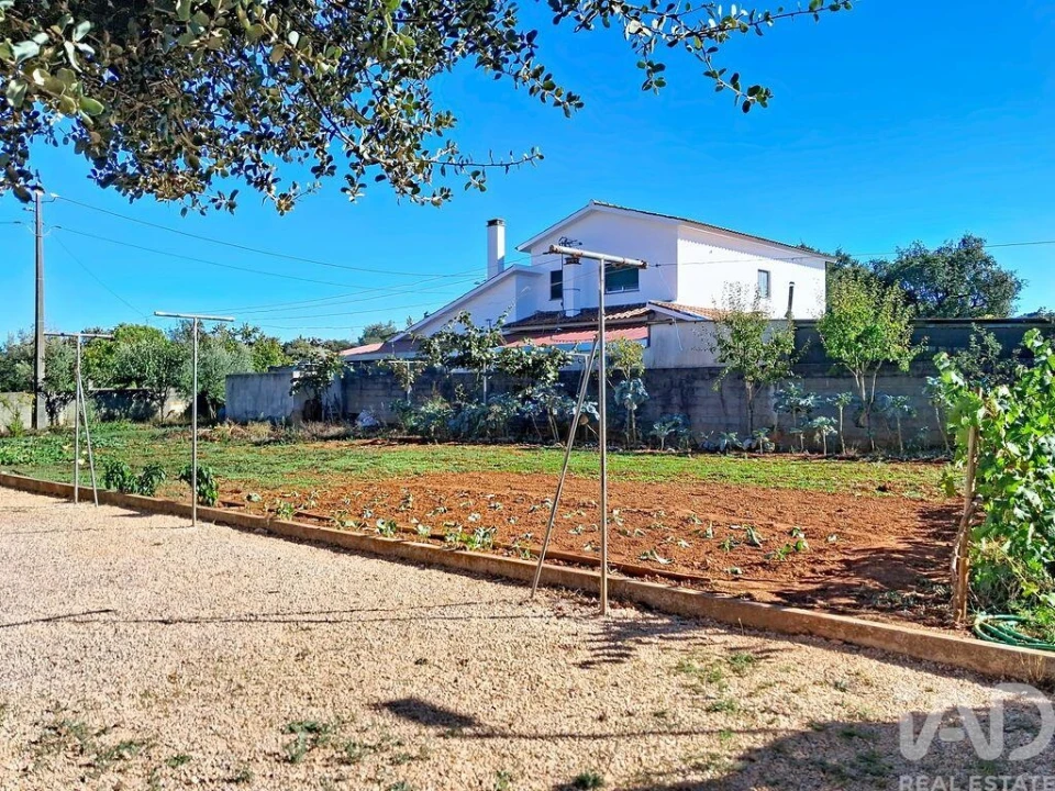 Moradia T3 para Venda em Fatima Foto 32