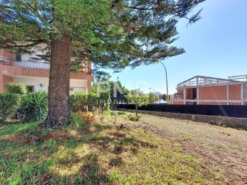 Moradia T4 para Venda em Barcarena