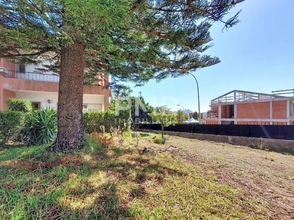 Moradia T4 para Venda em Barcarena Foto 7