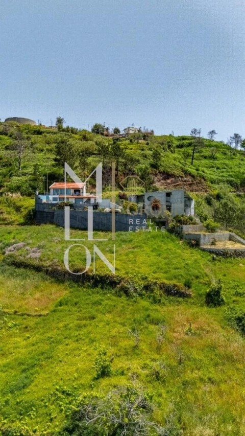 Terreno para Venda em Fajã da Ovelha