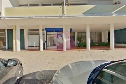 Loja para Arrendamento em Alvalade