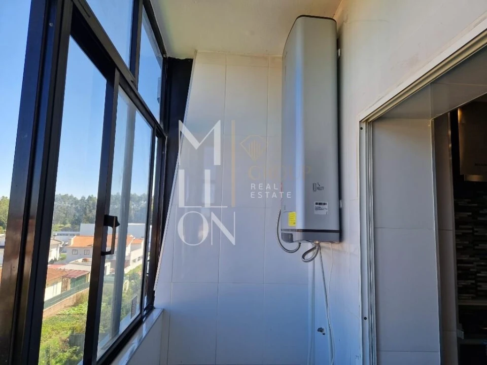 Apartamento T3 para Venda em Paços de Brandão Foto 9
