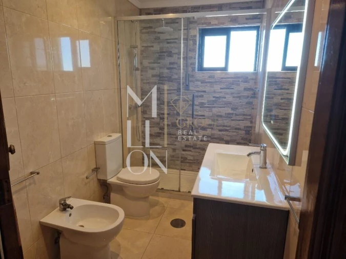 Apartamento T3 para Venda em Paços de Brandão Foto 28