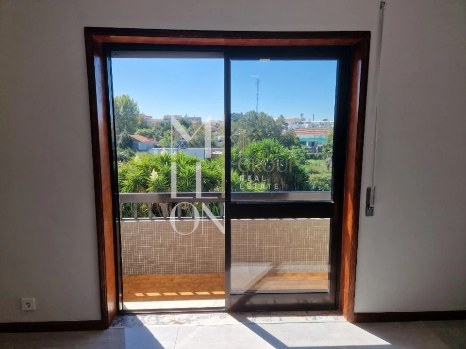 Apartamento T3 para Venda em Paços de Brandão Foto 6