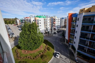 Apartamento T1 para Arrendamento em Ramada e Caneças