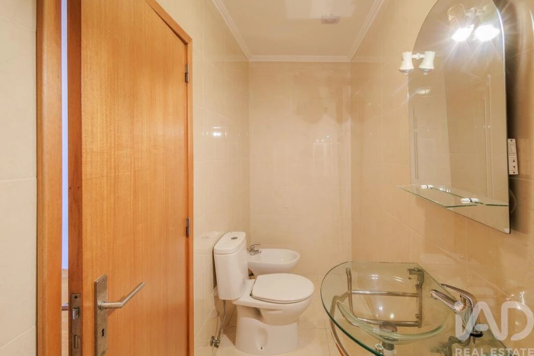 Apartamento T3 para Venda em Arroios Foto 29