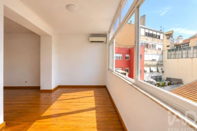 Apartamento T3 para Venda em Arroios