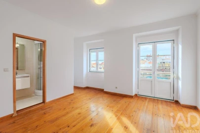 Apartamento T3 para Venda em Arroios