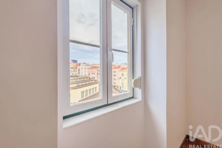 Apartamento T3 para Venda em Arroios Foto 27