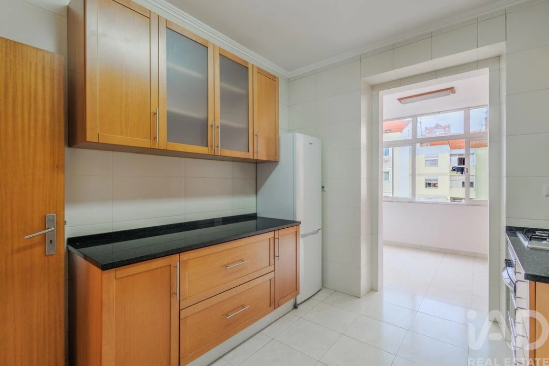Apartamento T3 para Venda em Arroios Foto 14