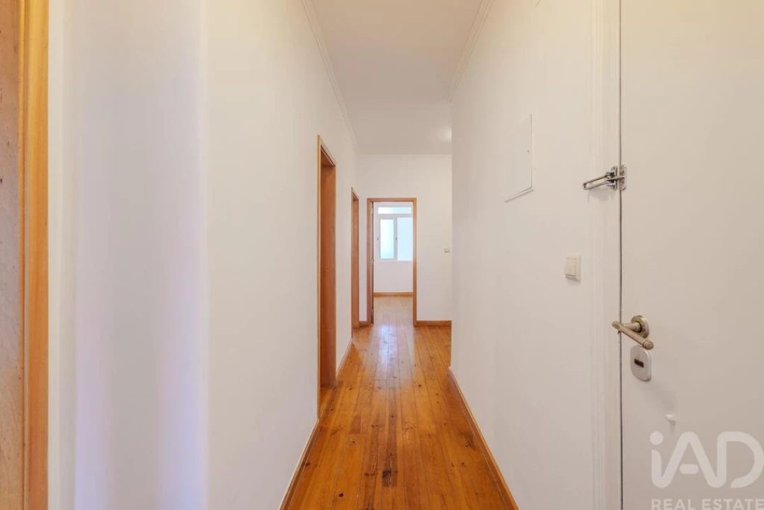 Apartamento T3 para Venda em Arroios Foto 30