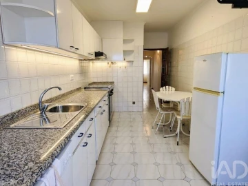 Apartamento T3 para Venda em Vila Praia de Ancora