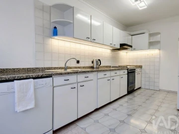 Apartamento T3 para Venda em Vila Praia de Ancora