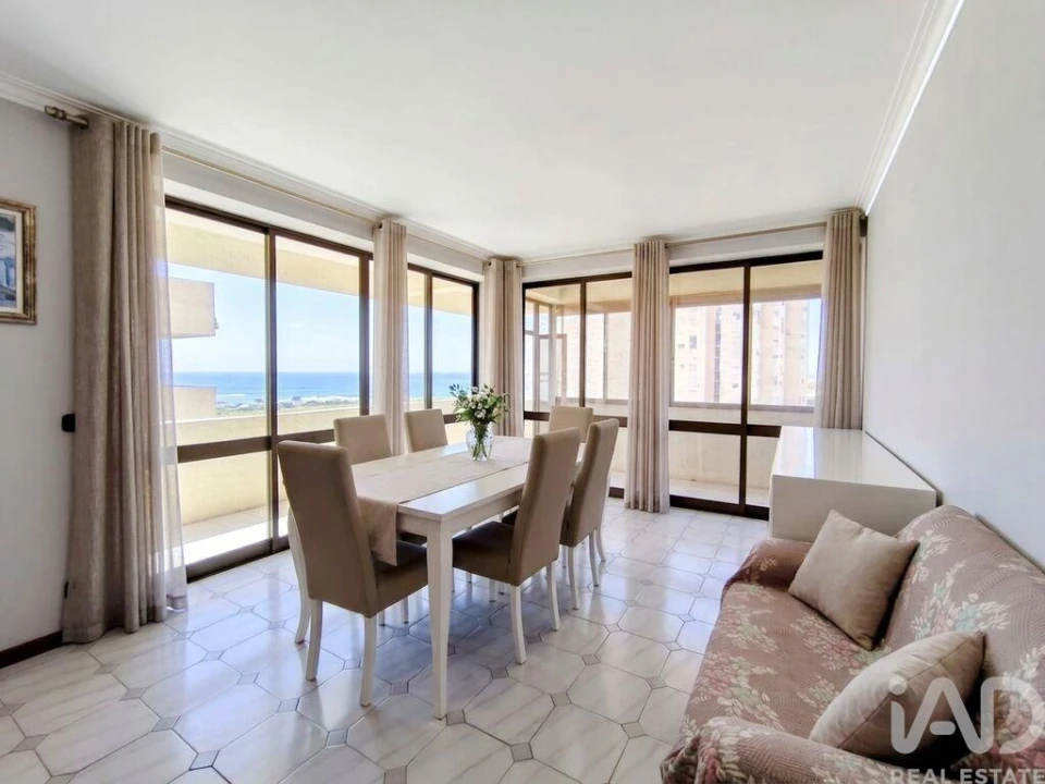 Apartamento T3 para Venda em Vila Praia de Ancora Foto 10