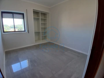 Apartamento T3 para Venda em Paços de Brandão