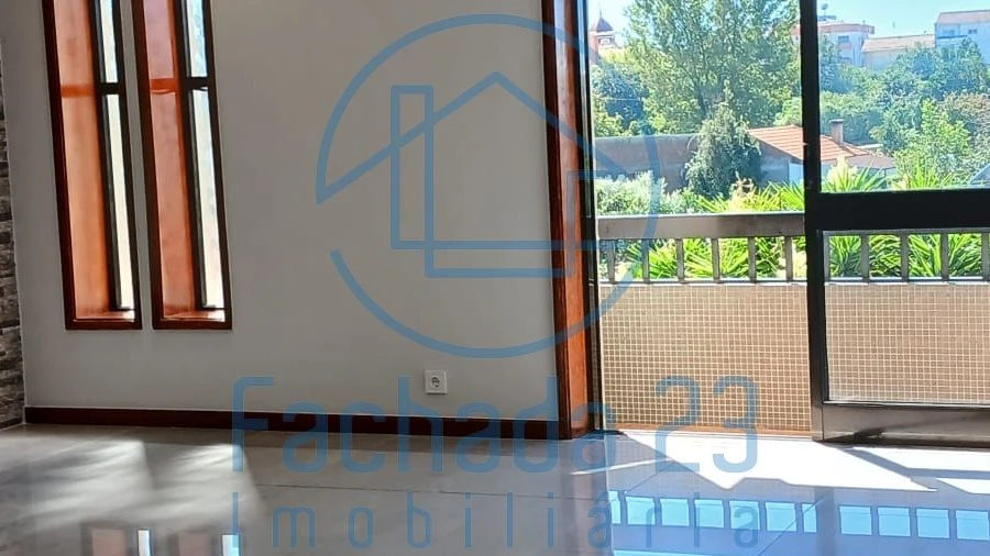 Apartamento T3 para Venda em Paços de Brandão