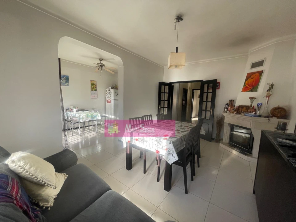 Apartamento T4 para Venda em São João Baptista Foto 3