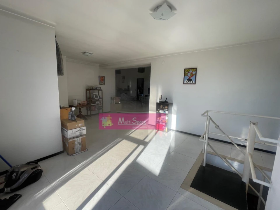 Apartamento T4 para Venda em São João Baptista Foto 14