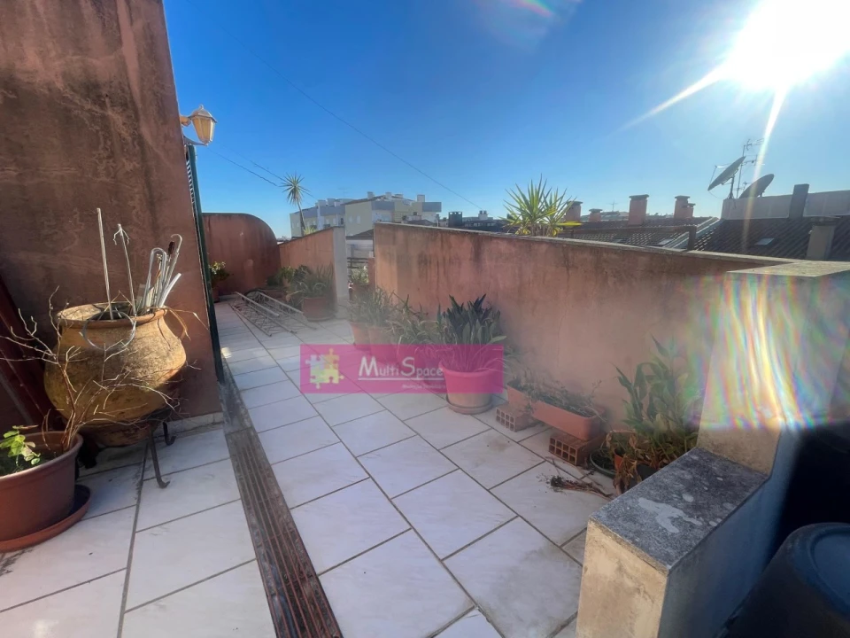 Apartamento T4 para Venda em São João Baptista Foto 21