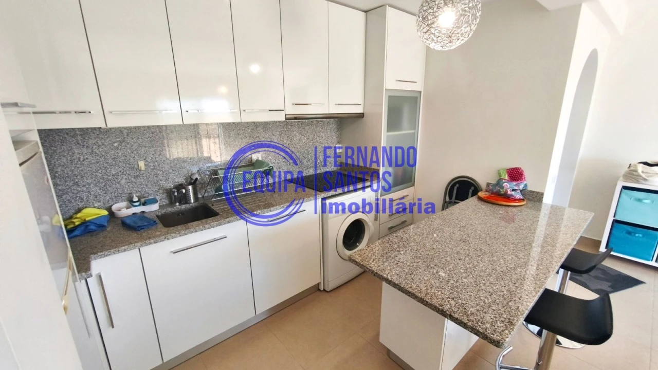 Apartamento T2 para Venda em Armação de Pera Foto 11