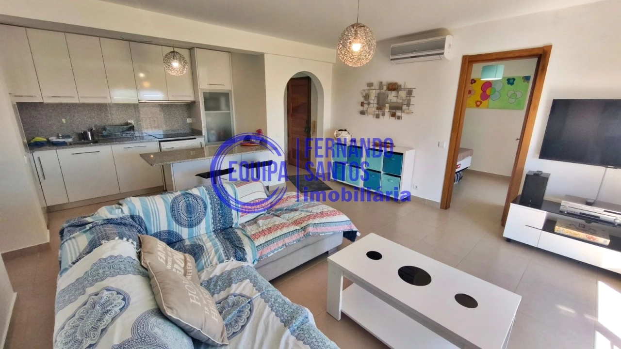 Apartamento T2 para Venda em Armação de Pera Foto 4