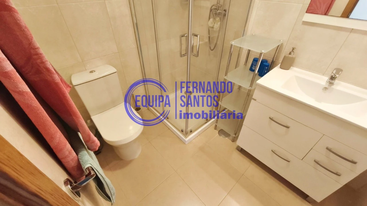 Apartamento T2 para Venda em Armação de Pera Foto 12