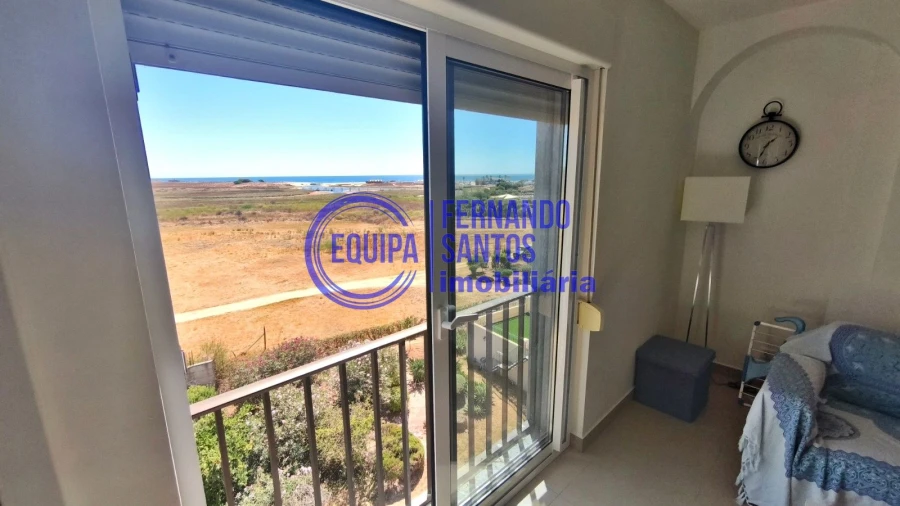 Apartamento T2 para Venda em Armação de Pera Foto 7