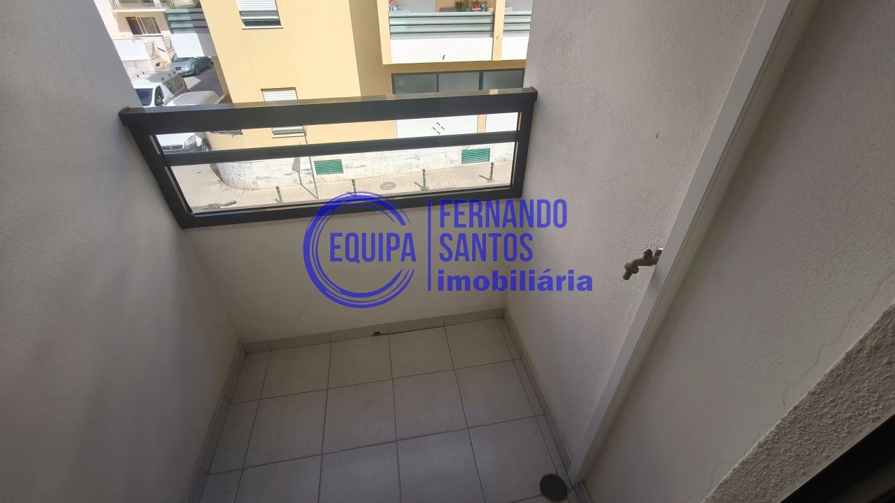 Apartamento T2 para Venda em Armação de Pera Foto 6