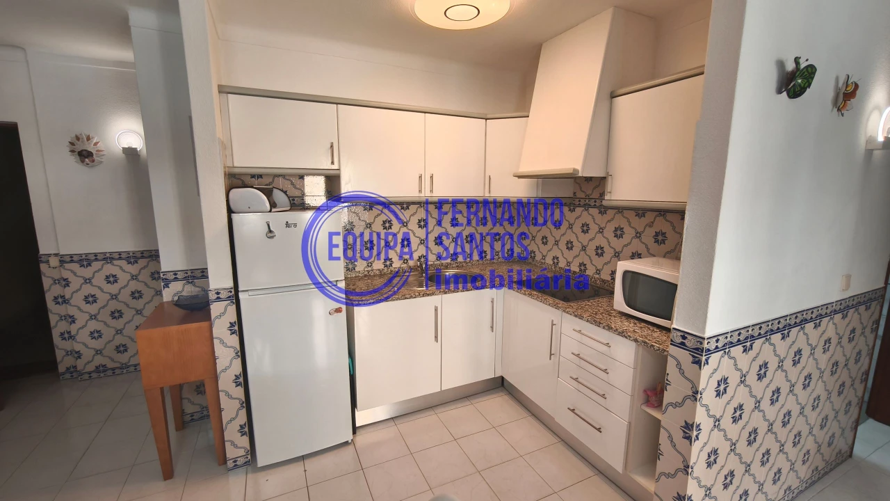 Apartamento T2 para Venda em Armação de Pera Foto 3