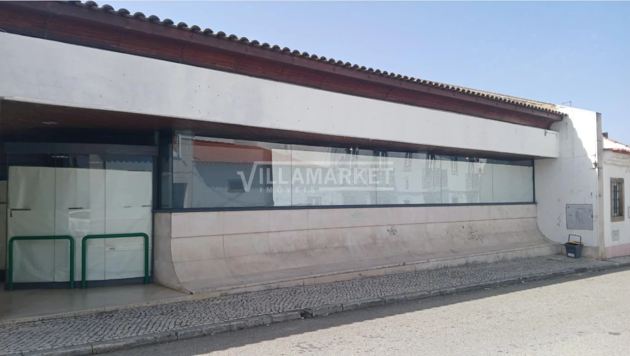Prédio para Venda em Chamusca e Pinheiro Grande Foto 2