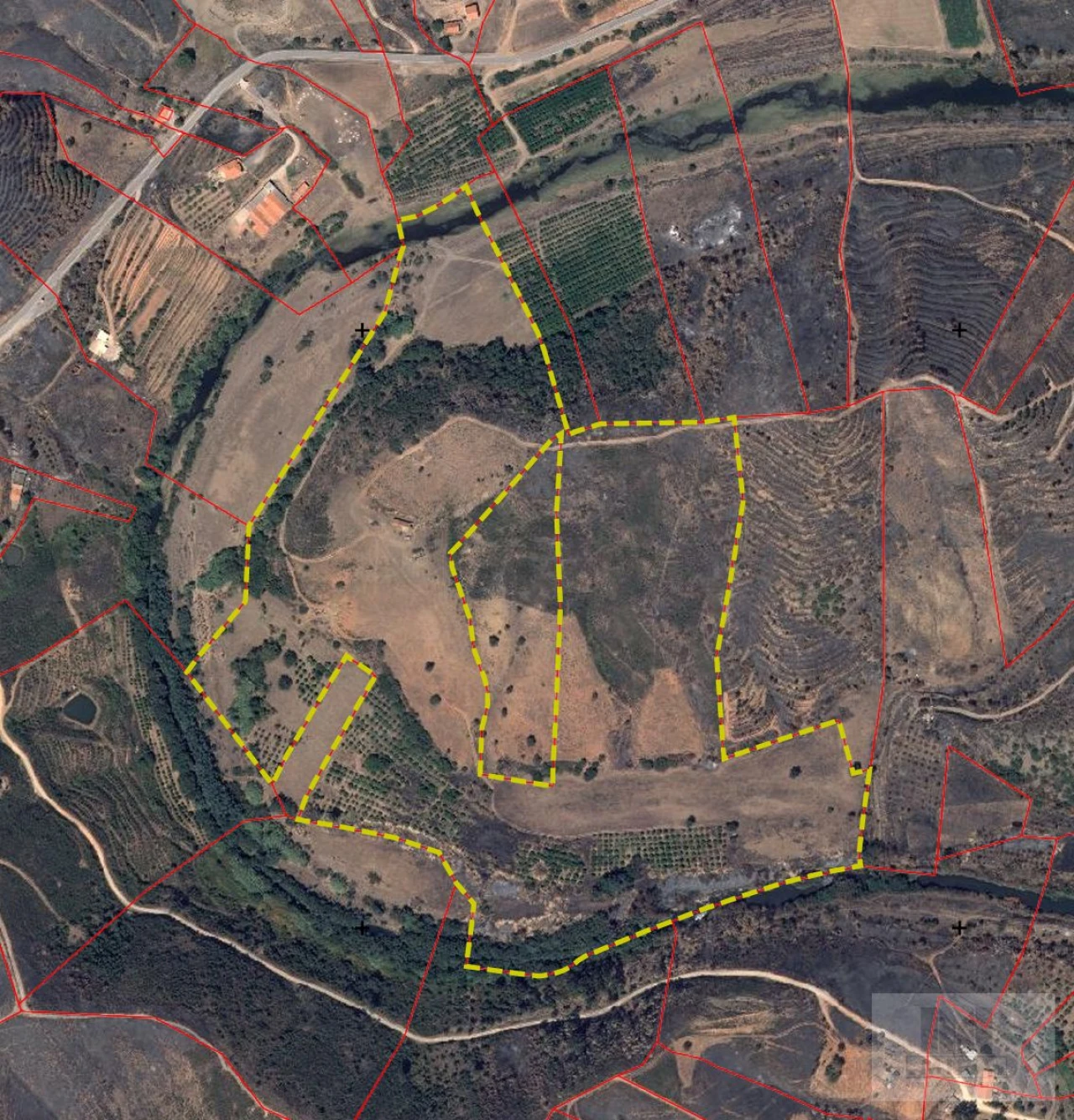 Quinta T3 para Venda em Alferce Foto 7
