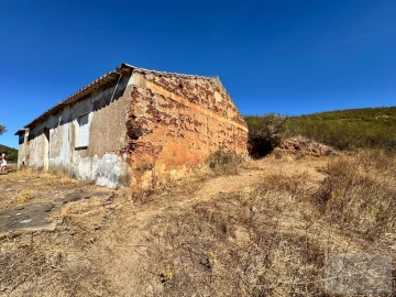 Quinta T3 para Venda em Alferce