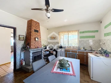 Moradia T4 para Venda em Cimo de Vila da Castanheira
