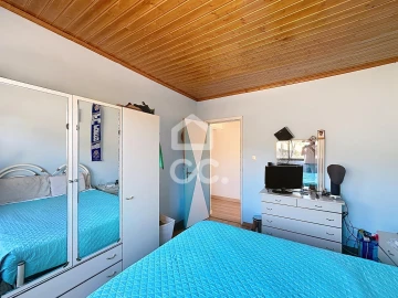 Moradia T4 para Venda em Cimo de Vila da Castanheira