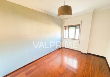 Apartamento T3 para Venda em Valongo