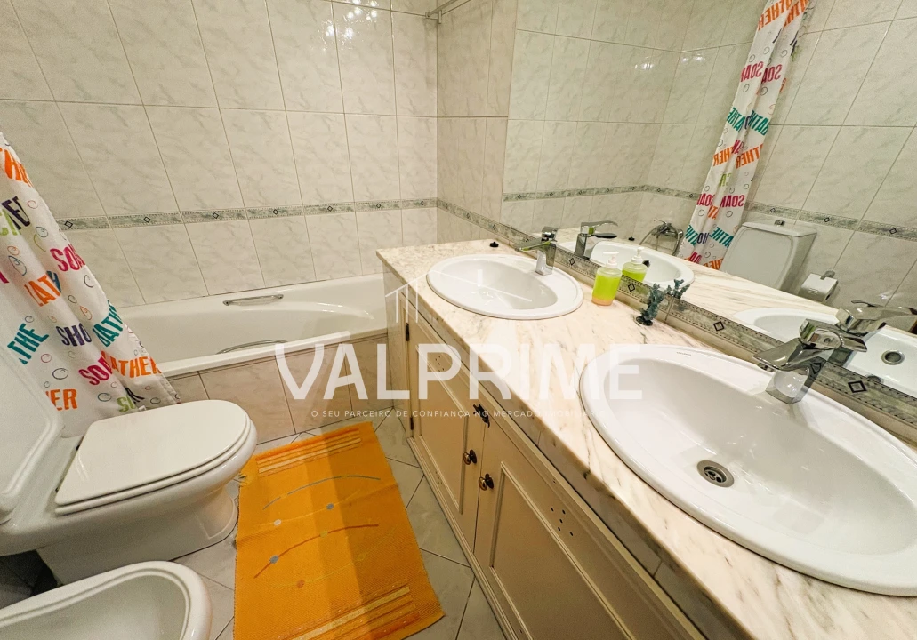 Apartamento T3 para Venda em Valongo Foto 28