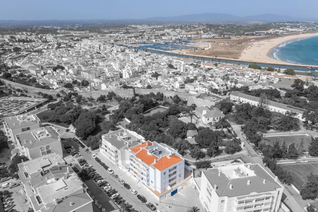 Apartamento T3 para Arrendamento férias em Lagos (São Sebastião e Santa Maria) Foto 31