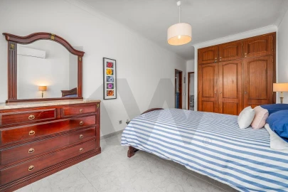 Apartamento T3 para Arrendamento férias em Lagos (São Sebastião e Santa Maria)