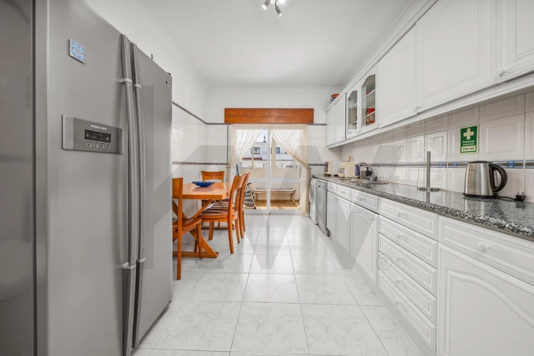 Apartamento T3 para Arrendamento férias em Lagos (São Sebastião e Santa Maria) Foto 10