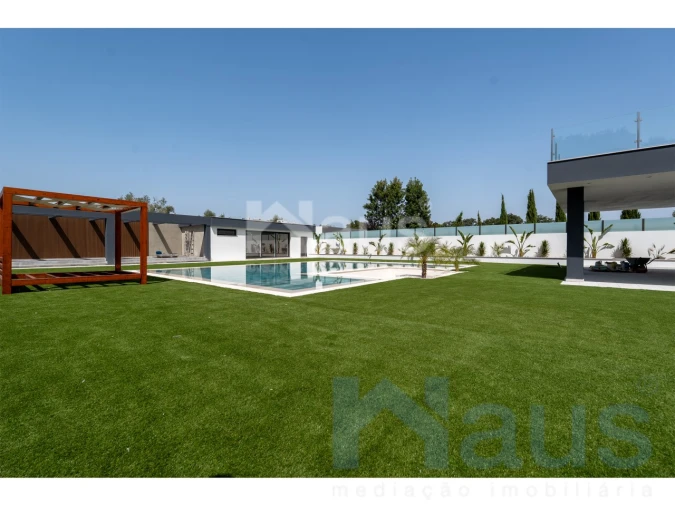 Moradia T6 para Venda em Palmela Foto 43