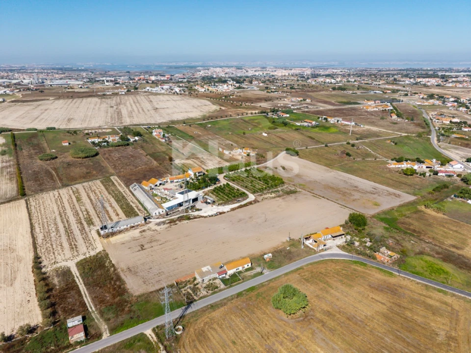 Quinta T4 para Venda em Atalaia e Alto Estanqueiro-Jardia Foto 45