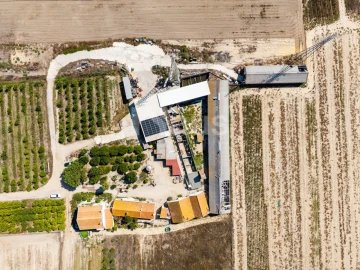 Quinta T4 para Venda em Atalaia e Alto Estanqueiro-Jardia