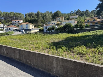 Terreno para Venda em Refojos de Basto, Outeiro e Painzela