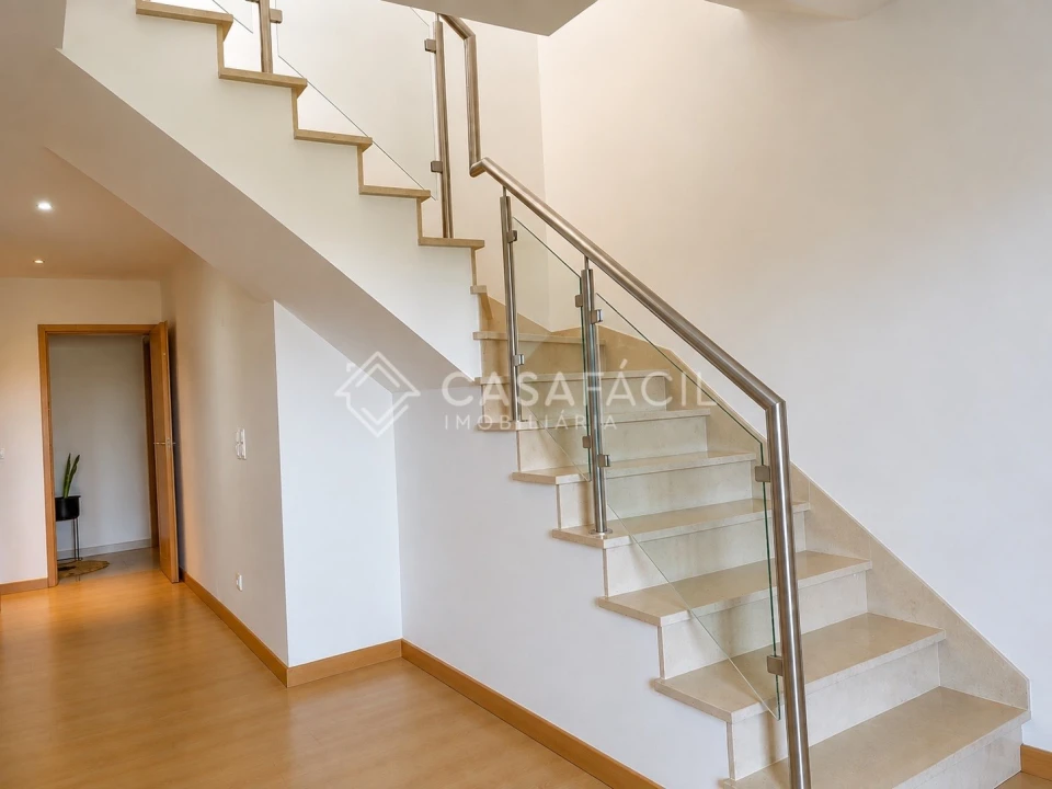 Apartamento T1 para Venda em Alcochete Foto 10