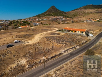 Terreno para Venda em Porto Santo