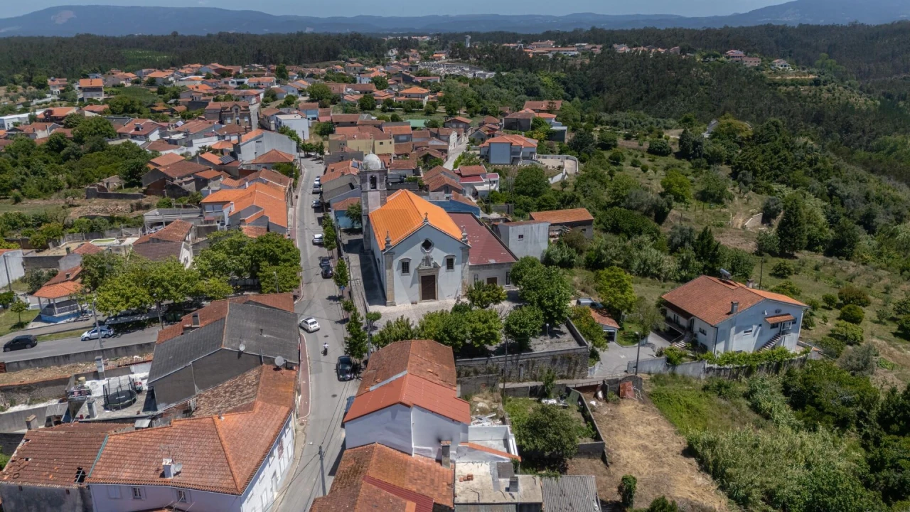 Moradia T2 para Venda em Barcouço Foto 22
