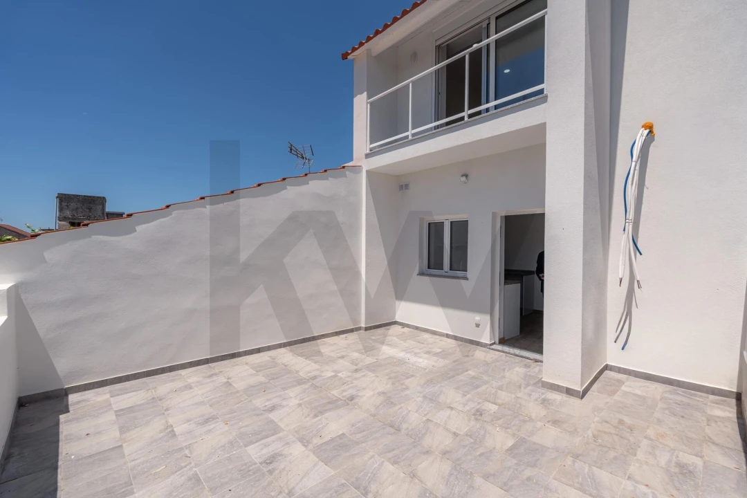 Moradia T2 para Venda em Barcouço Foto 20